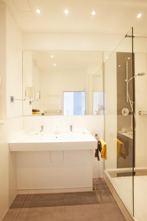 Ebner - Boutique-Hotel & Konditorei Линдау Стая снимка