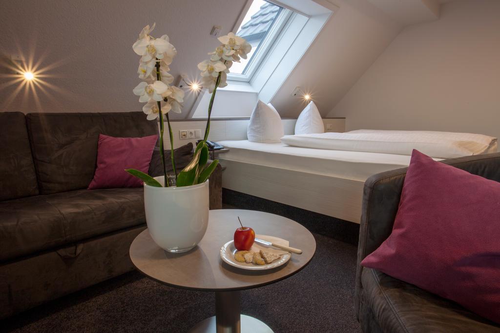 Ebner - Boutique-Hotel & Konditorei Линдау Екстериор снимка